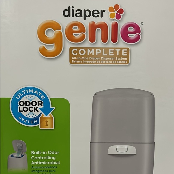 Brand New Diaper Genie + 3 Refills - Picture 1 of 3